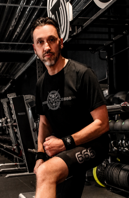 Men Slim Fit Shorts